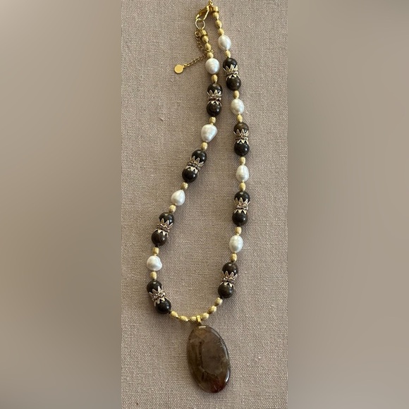 22 inch Bronzite gemstone and Freshwater Pearl bead necklace NWOT - Picture 13 of 15